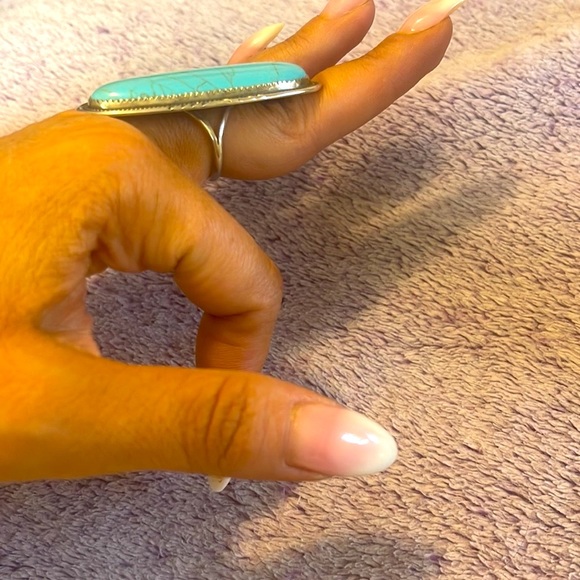 ✨Turquoise statement ring✨ - Picture 2 of 4